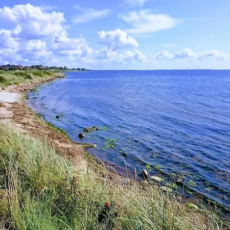 Charming Retreat Near Attractions - By Traum